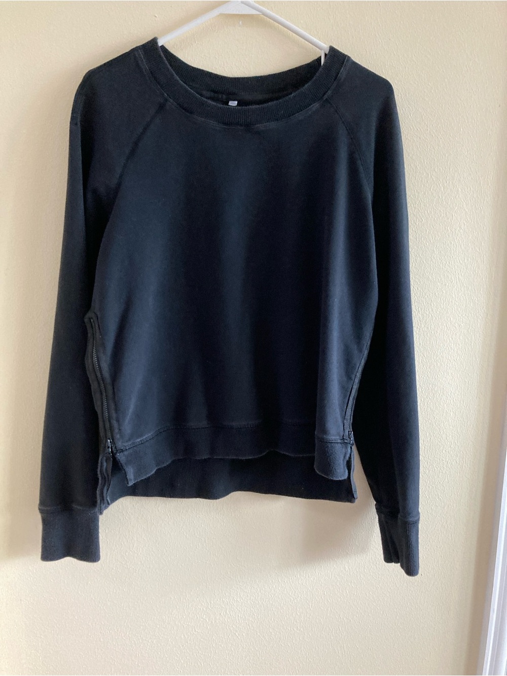 lululemon athletica Black Crewneck Sweatshirt with Side Zips